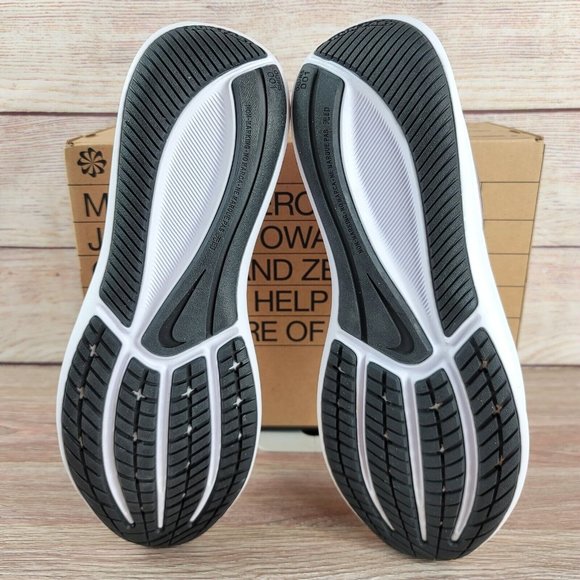 NEW Nike Runner Pink Foam Women's Size 8.5 Athletic Running Sneakers Shoes - Picture 7 of 9